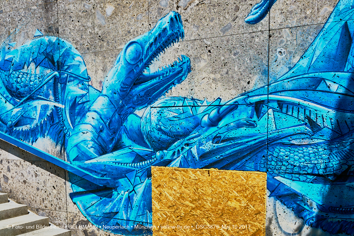 21.03.2017 - Abrissbaustelle Quiddezentrum in Neuperlach